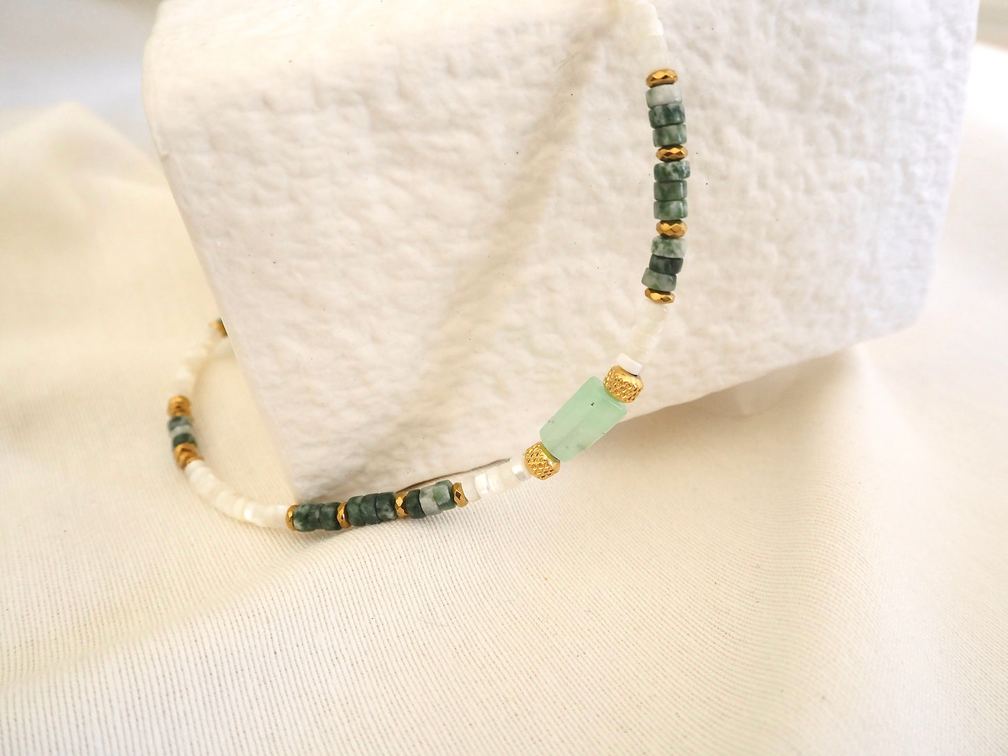 Choker Uvita