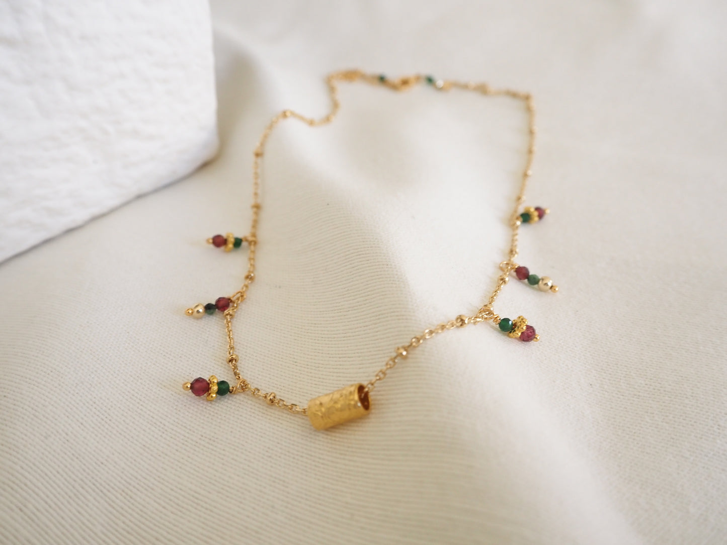Collier Bijagua